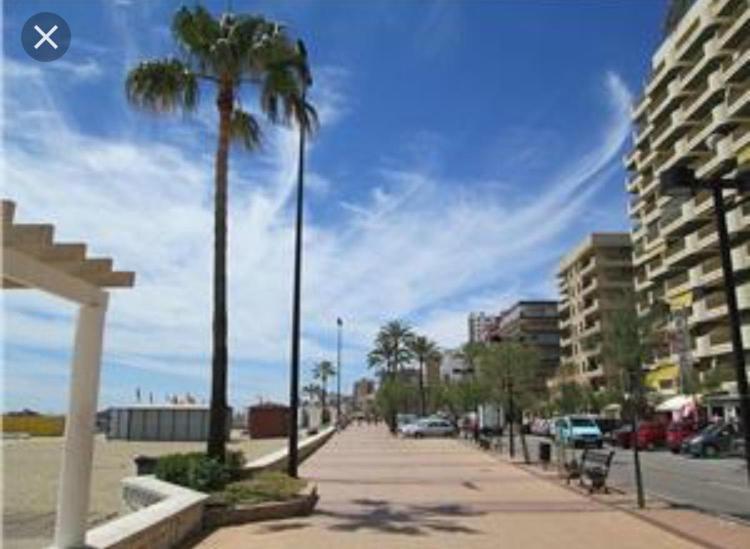 Central And Beach 3 Bedroom Apartment Perfect Location Near Pyr Fuengirola Quarto foto